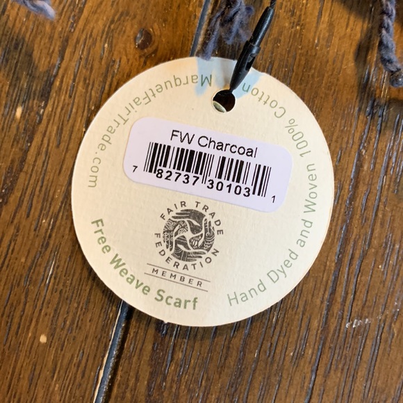 Marquet Fair Trade Free Weave Handwoven Cotton Scarf - Picture 5 of 9